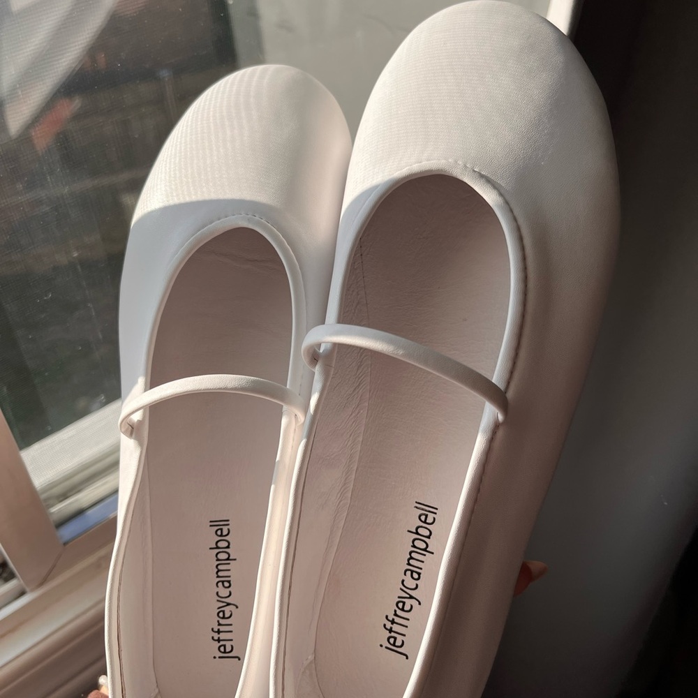 Jeffrey Campbell White dancerina flats